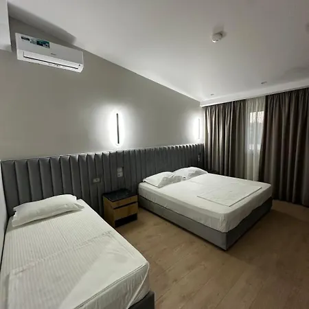 Kremelo Otel Berat